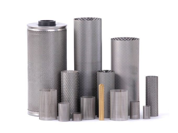 Several pieces of filter element with micro expanded metal support material.